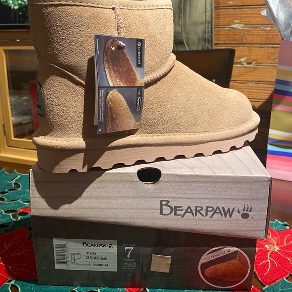 Bearpaw Alyssa Boots Blush Color 